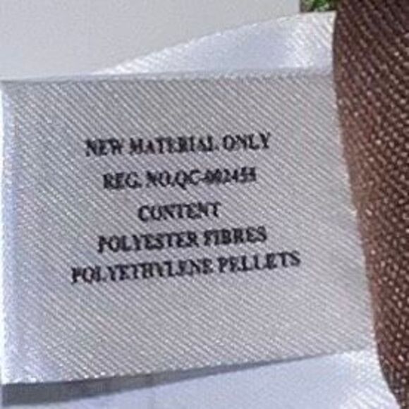 Disney “Mickey Mouse - The Main Attraction” Disney’s Enchanted Tiki Room Mickey - Picture 13 of 16